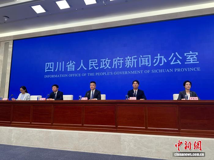 精准比分，实时掌握 - 世界杯决赛比分